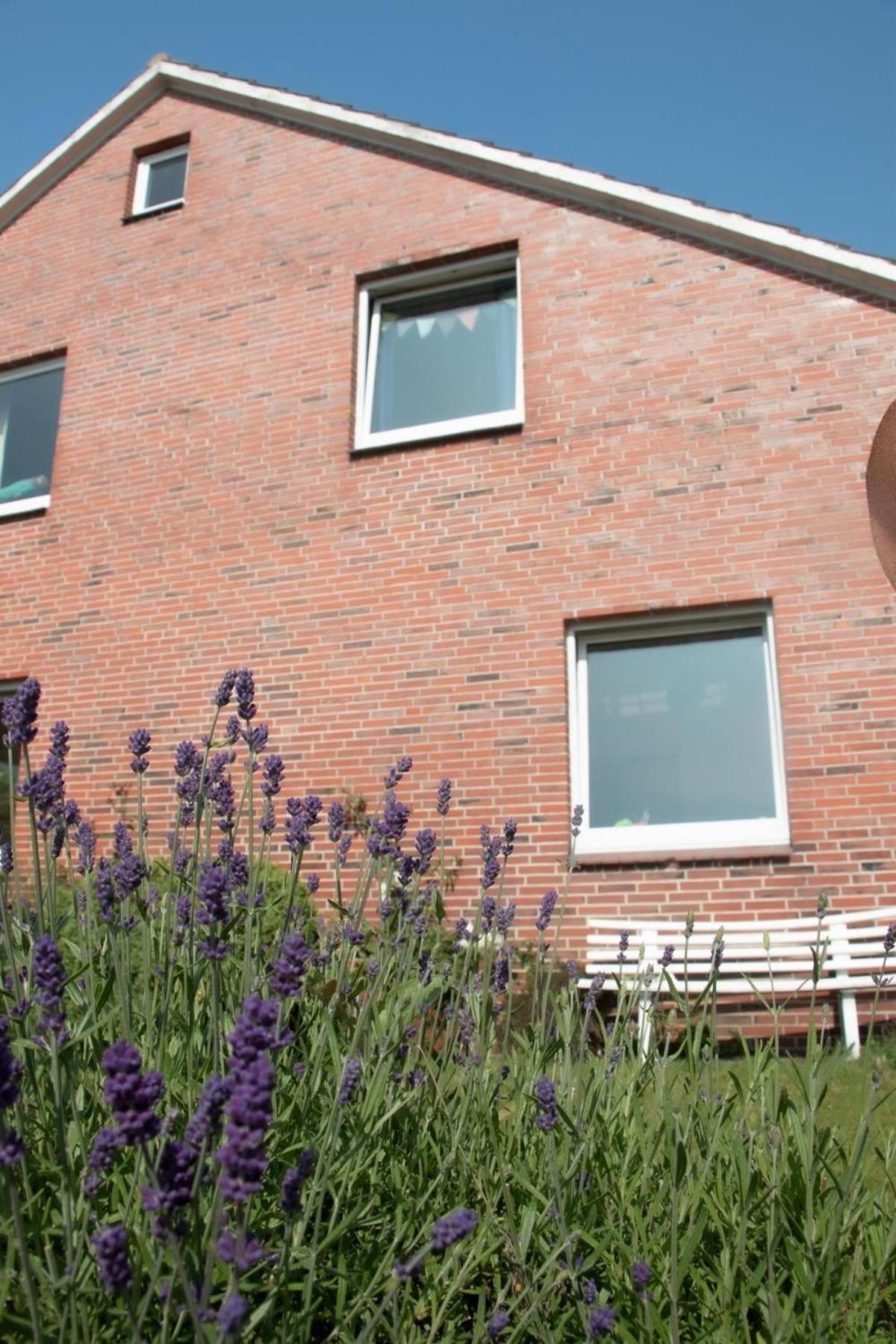 Bunte-Kuh-Borkum Apartment Bagian luar foto